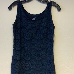 Women’s lace tank top